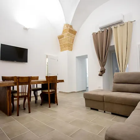 Palazzo '800 Cementine Apartmán *